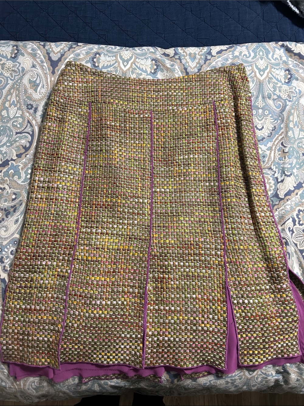 Liz Claiborne Multicolor Tweed Skirt with Fuchsia Lining